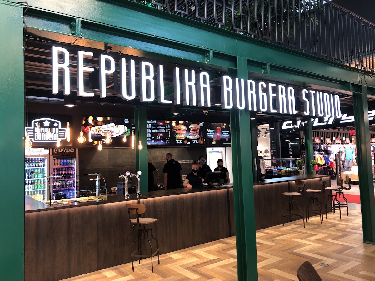 Republika Burgera Studio-8